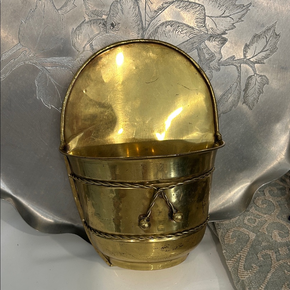 Vintage Brass Wall Pocket Planter - Gold